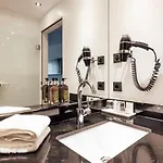 Grauer Baer Hotel