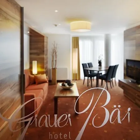Grauer Baer