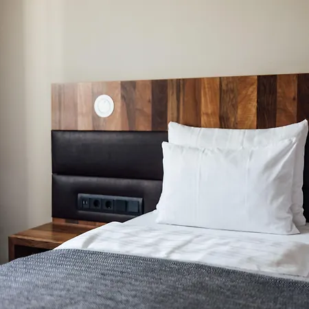 Hotel Grauer Bär 4*