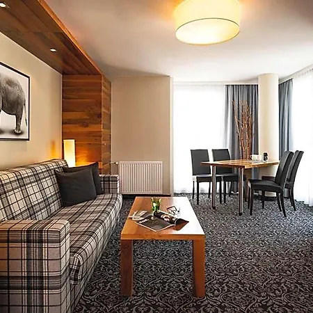 Hotel Grauer Baer 4*